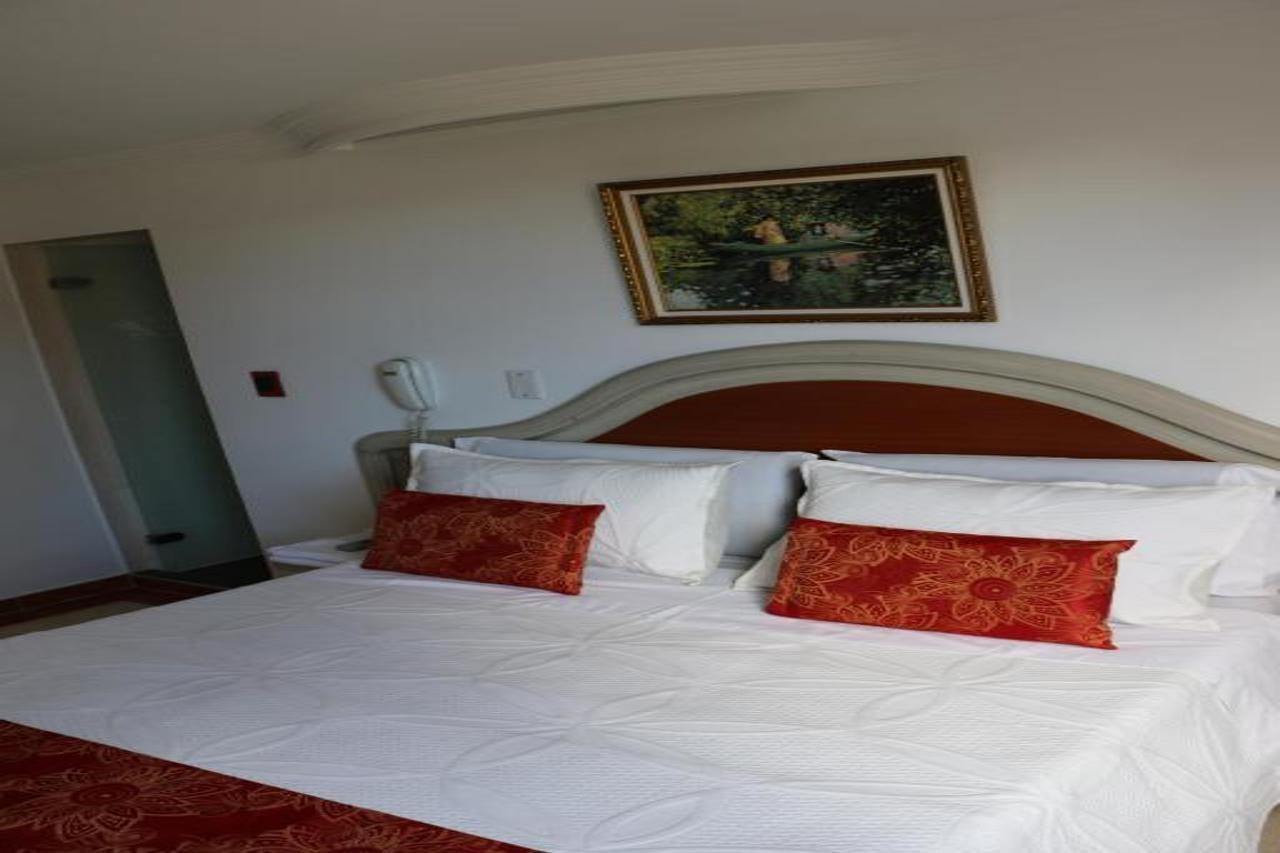 Hotel Zulita Bogotá Esterno foto
