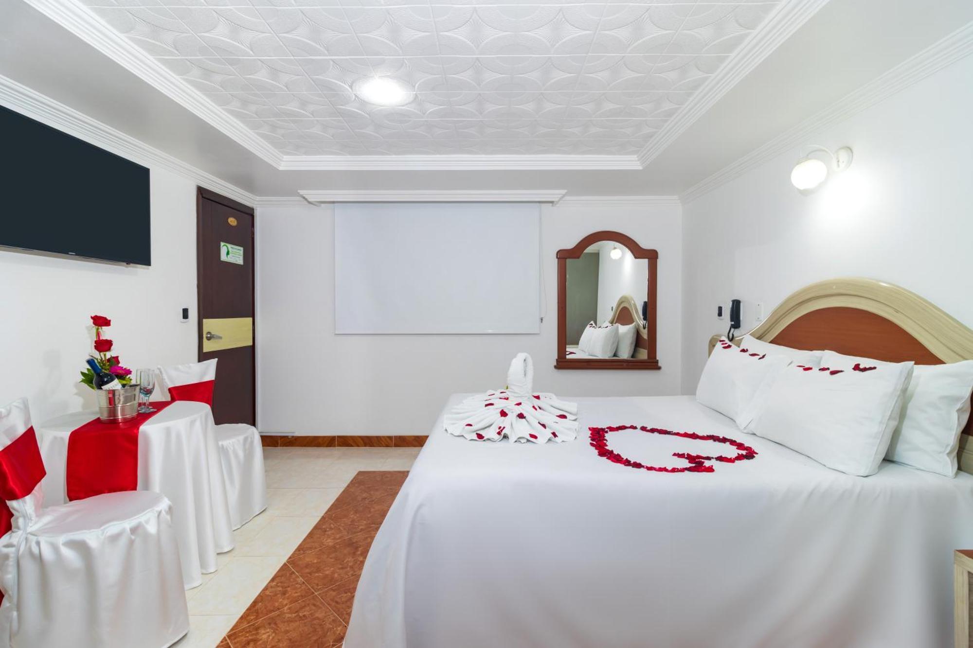 Hotel Zulita Bogotá Esterno foto